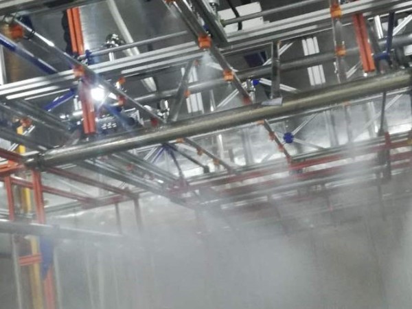 為什么定制鋁型材框架備受機(jī)械設(shè)備行業(yè)客戶的青睞？